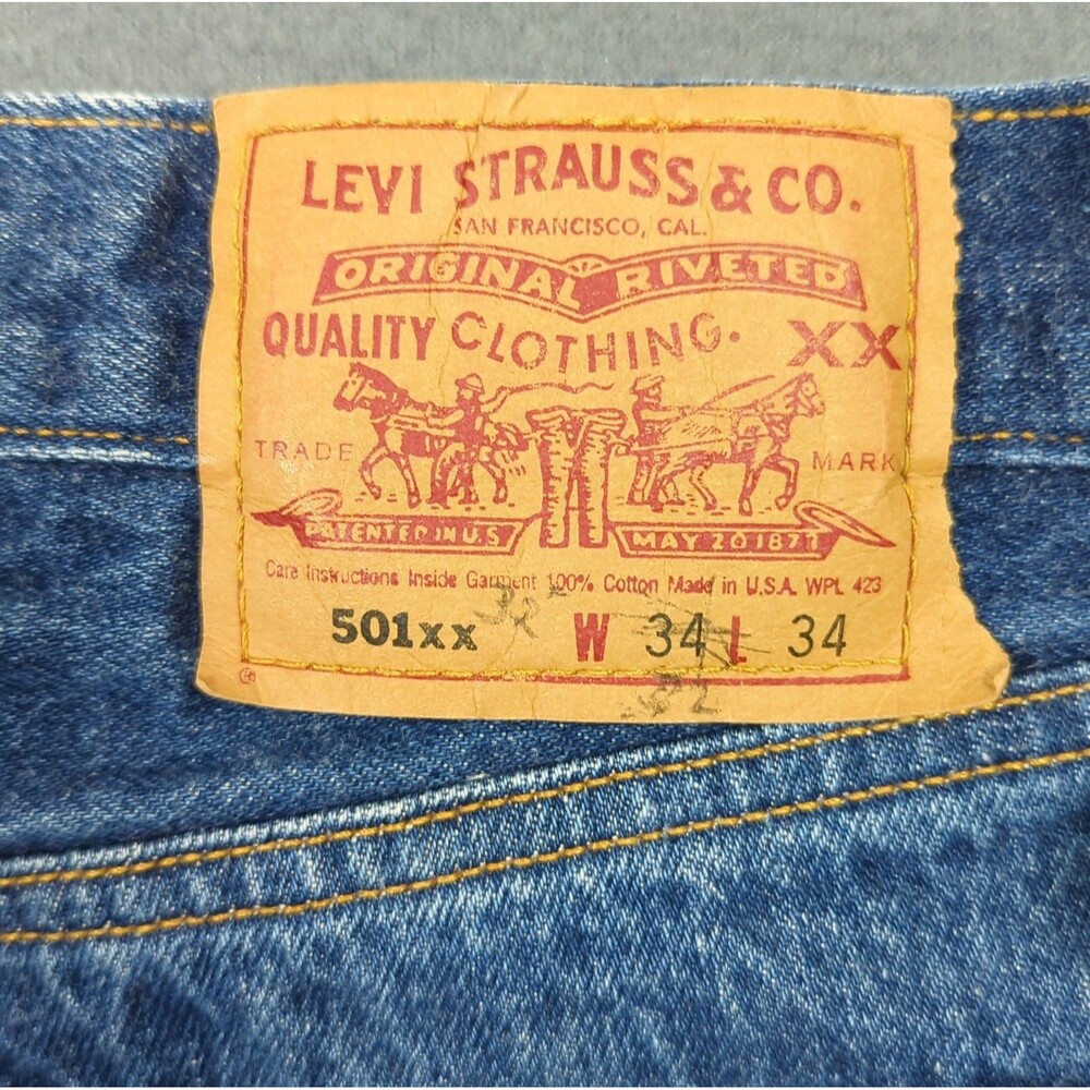 Levi's Vtg Jeans Men's 34x34 Fits 31x30 Blue 501XX Straight Leg Made In USA 90s